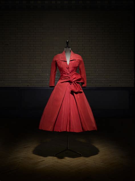 christian dior designer of dreams victoria and albert museum|christian dior london.